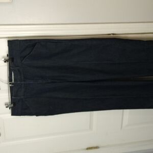 $ 𝅺LEE natural fit just below the waist dark wash blue jeans. Size 12 petite